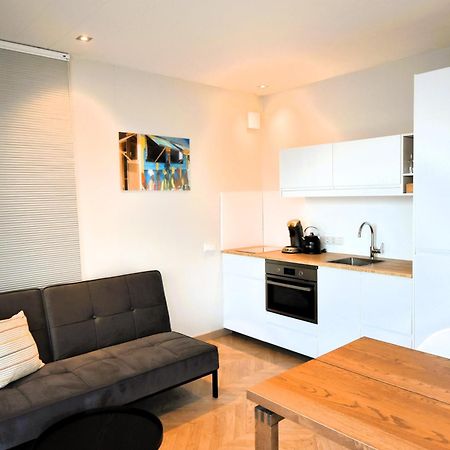 Houseboat Trinidad Hotell Maastricht Eksteriør bilde